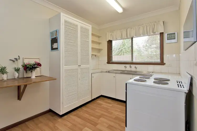 Second view of Homely block of units listing, 2-4/462 Parnall Street, Lavington NSW 2641