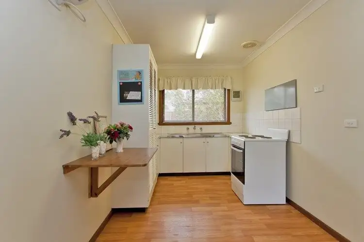 Sixth view of Homely block of units listing, 2-4/462 Parnall Street, Lavington NSW 2641