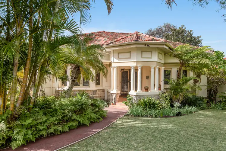 42 Mountjoy Road, Nedlands WA 6009