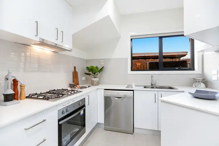 Fifth view of Homely townhouse listing, 2/40 Augustine Terrace, Glenroy VIC 3046