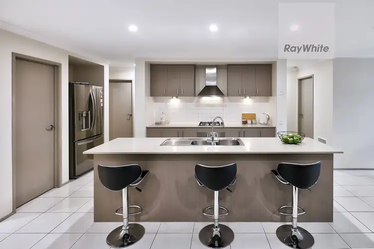 Sixth view of Homely house listing, 24 Mallacoota Way, Craigieburn VIC 3064