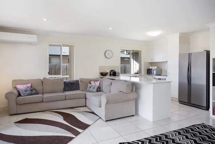 Second view of Homely house listing, 8 Lachlan Street, Gleneagle QLD 4285