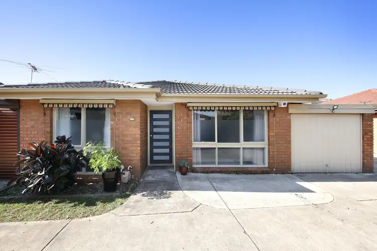 Fifth view of Homely villa listing, 4/34 Broadway, Bonbeach VIC 3196
