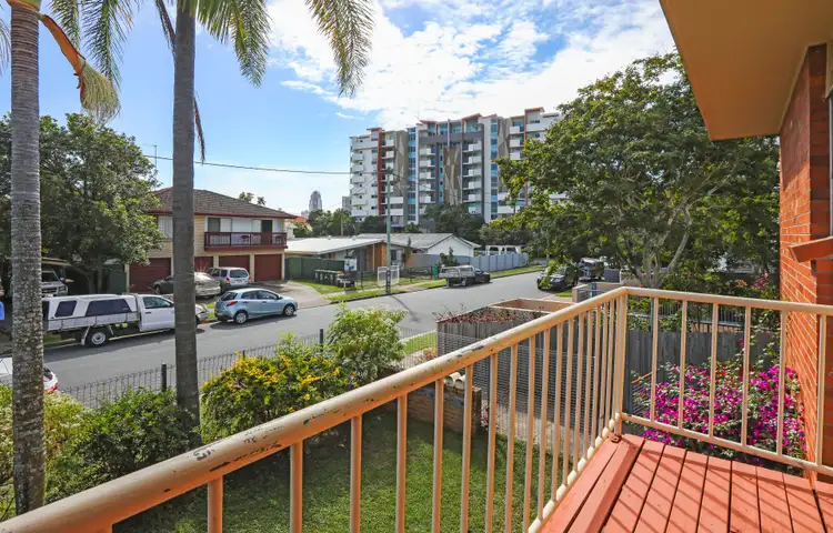 Main view of Homely unit listing, 2/6 Adori Street, Chevron Island QLD 4217