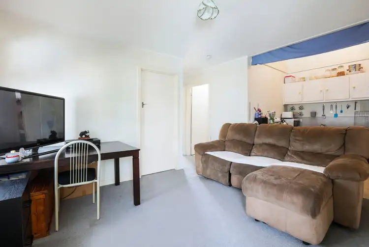 Third view of Homely unit listing, 2/6 Adori Street, Chevron Island QLD 4217