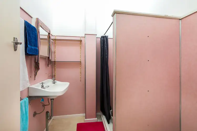 Sixth view of Homely unit listing, 2/6 Adori Street, Chevron Island QLD 4217