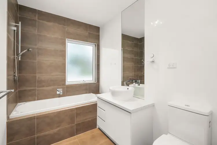 Sixth view of Homely townhouse listing, 2/26 Sunhill Road, Templestowe Lower VIC 3107