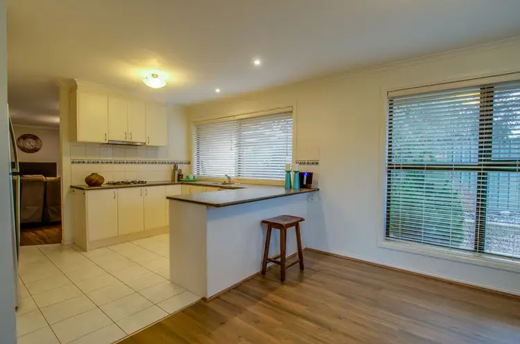 Sixth view of Homely house listing, 27 Woodlands Circuit, Echuca VIC 3564