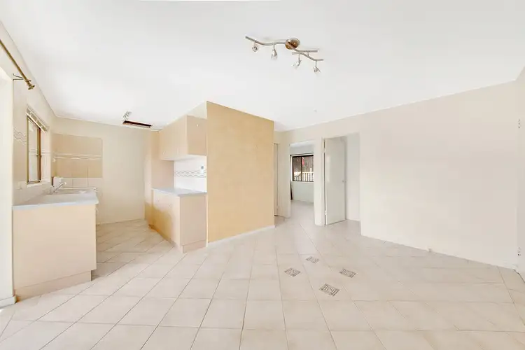 Fifth view of Homely unit listing, 3/253 Auckland Street, South Gladstone QLD 4680