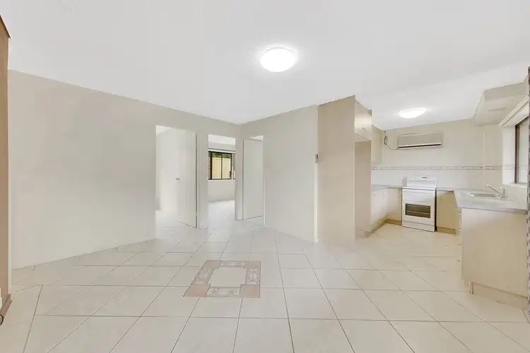 Fourth view of Homely unit listing, 5/253 Auckland Street, South Gladstone QLD 4680