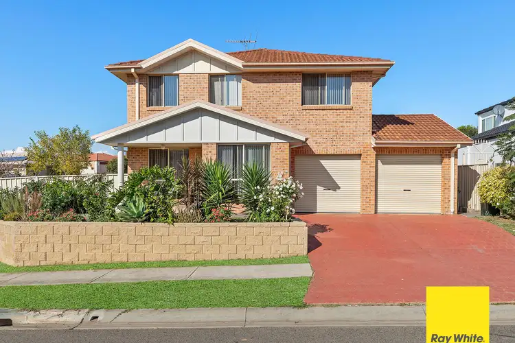 25 Minnamurra Circuit, Prestons NSW 2170