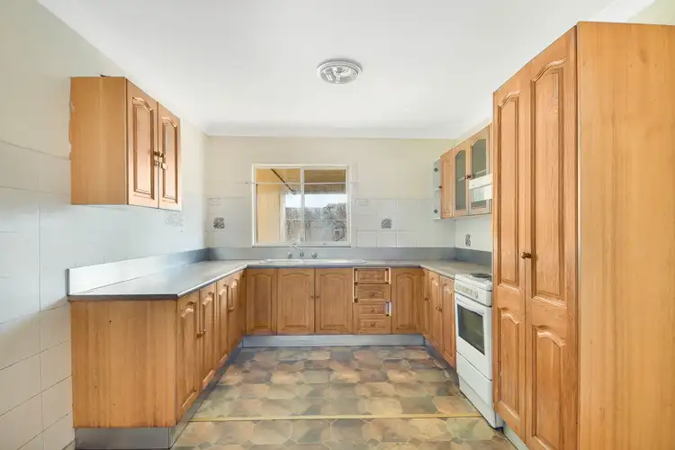 Sixth view of Homely house listing, 9 Annette Avenue, Ingleburn NSW 2565