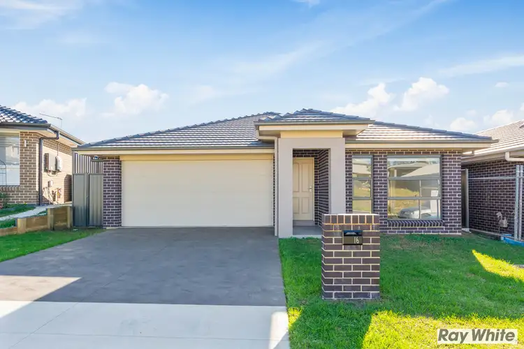 16 Crystal Avenue, Horsley NSW 2530