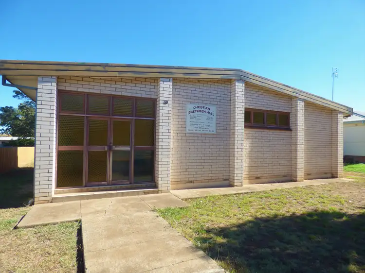 10 Forster Street, Forbes NSW 2871