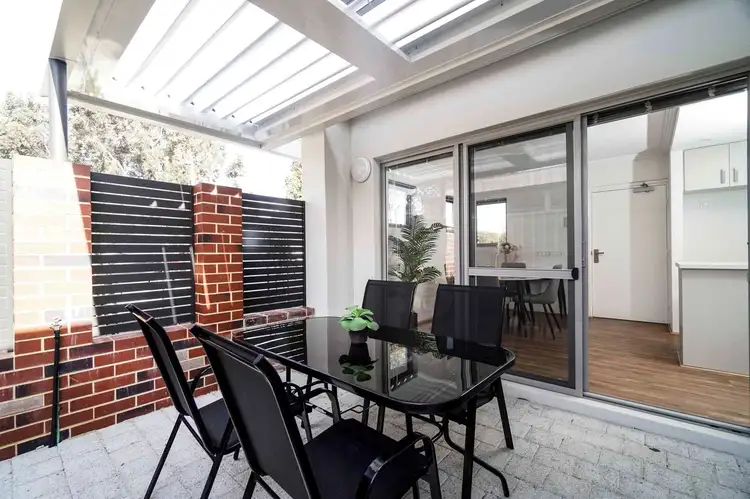 1/21 Third Avenue, Bassendean WA 6054