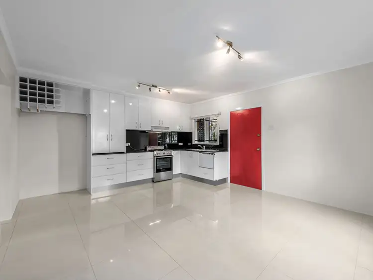 Sixth view of Homely unit listing, 2/13 Gladstone Street, Coorparoo QLD 4151