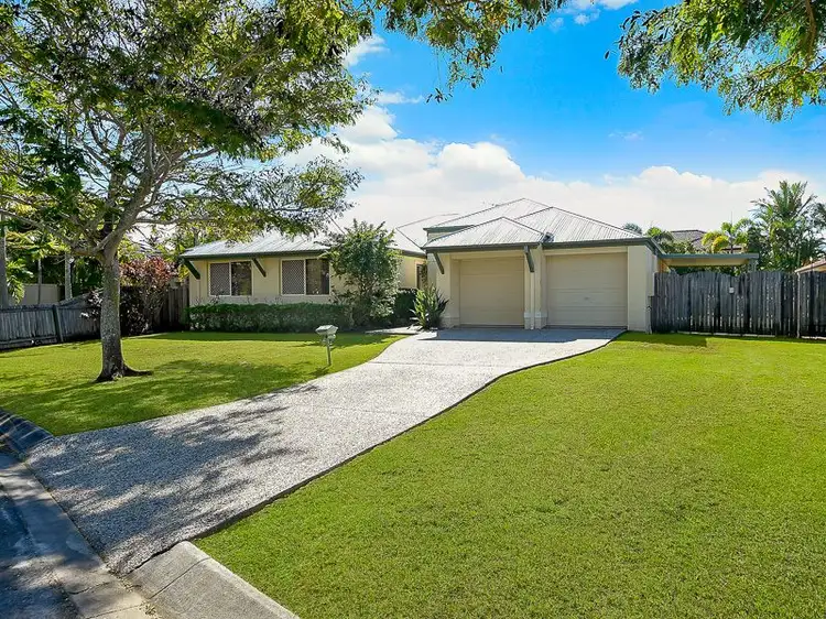 8 Palmer Court, Newport QLD 4020