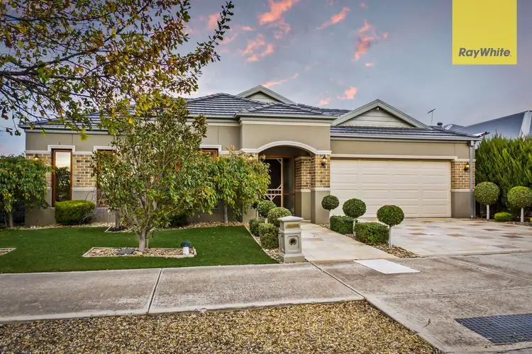 16 Kinetic Avenue, Hillside VIC 3037