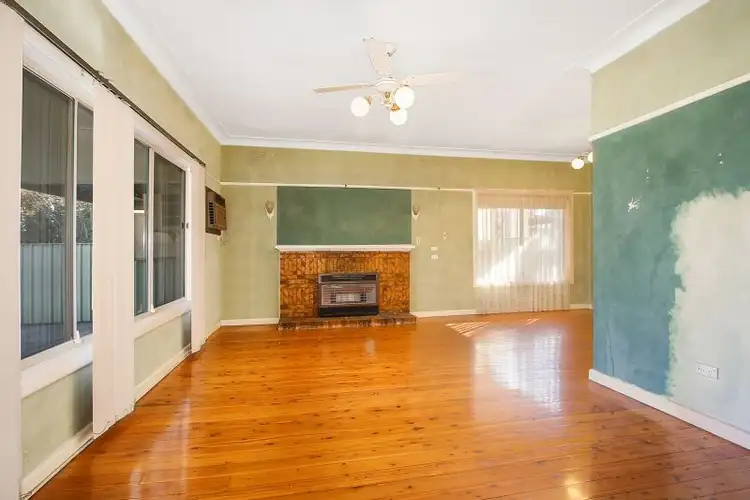 Third view of Homely house listing, 320 Kooba Street, North Albury NSW 2640