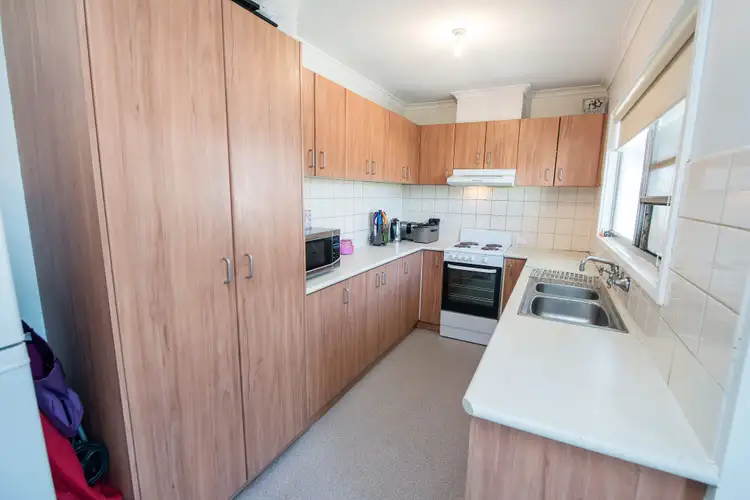 Sixth view of Homely house listing, 2 Storer Court, Swan Hill VIC 3585