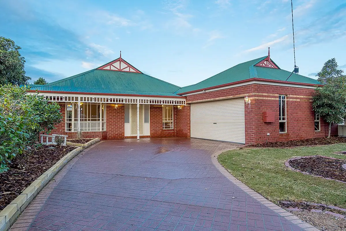 Main view of Homely house listing, 5 Newhaven Road, Craigieburn VIC 3064