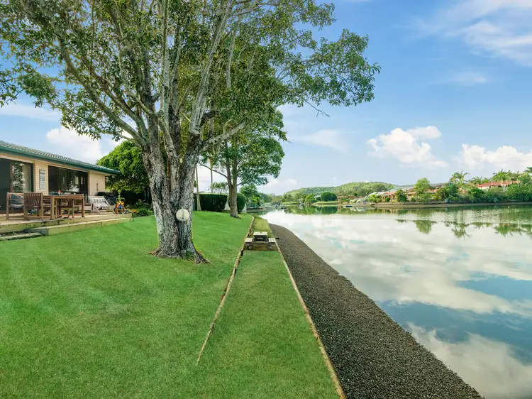 18 Harris Court, Currumbin Waters QLD 4223