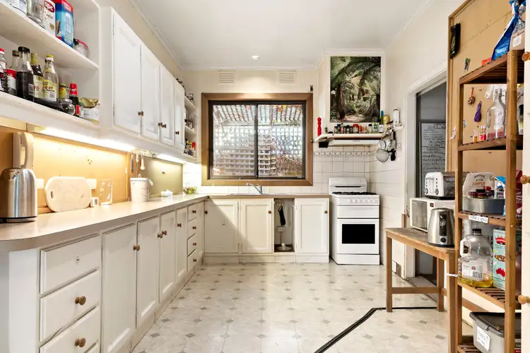Fourth view of Homely house listing, 2 Nioka Street, Chadstone VIC 3148