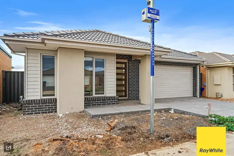Fourth view of Homely house listing, 8 Abbeygate Drive, Werribee VIC 3030