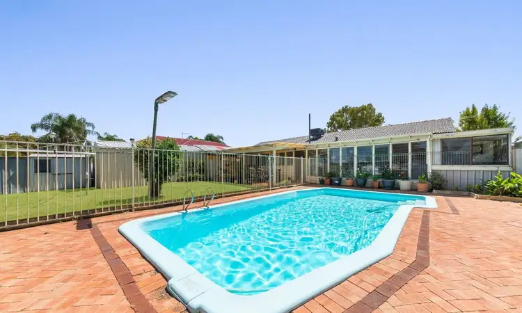 7 Nutley Street, Maddington WA 6109