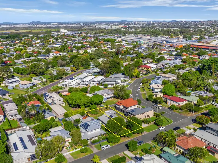 43 Larwill Avenue, Northgate QLD 4013