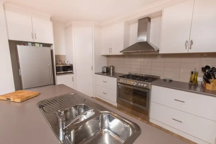 Third view of Homely house listing, 6 Sunrise Drive, Mildura VIC 3500