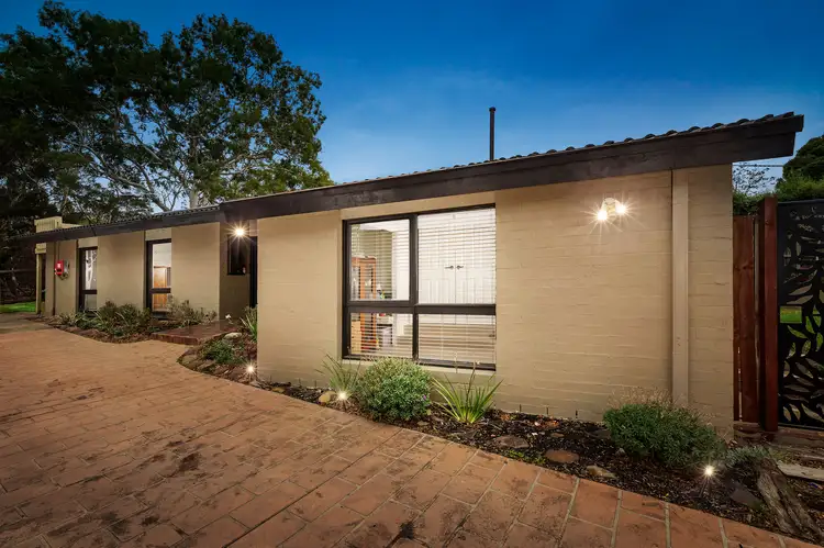 48 Bendoran Crescent, Bundoora VIC 3083