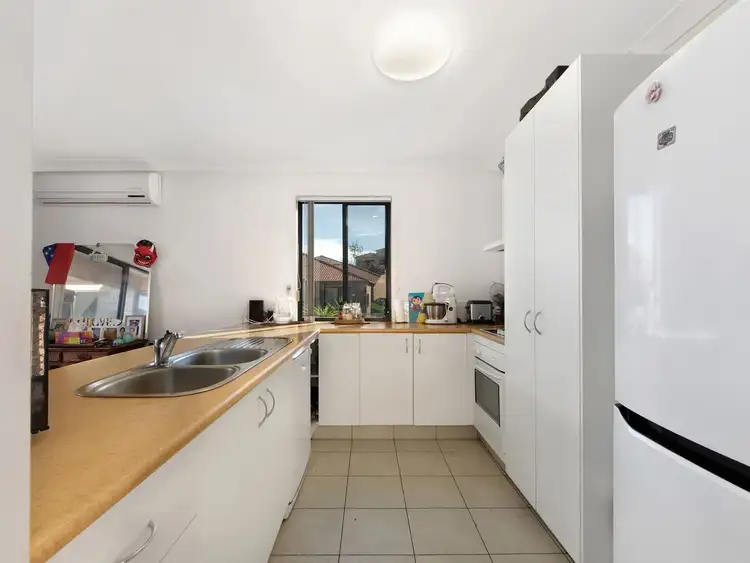 Fourth view of Homely house listing, 86/24 Amsonia Court, Arundel QLD 4214