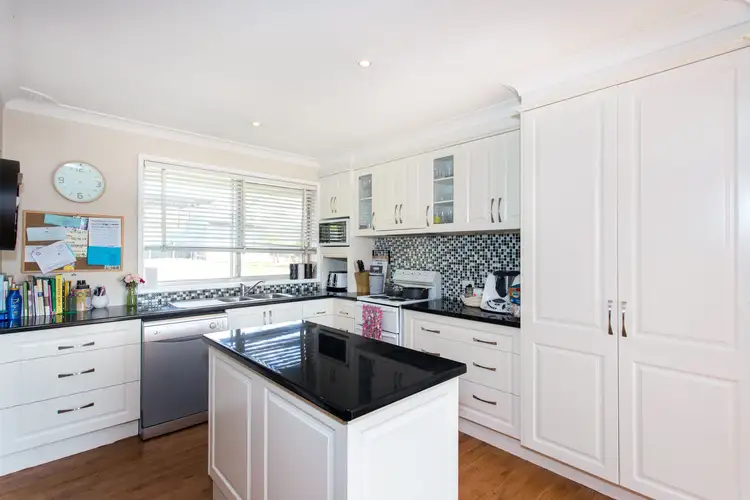 Second view of Homely house listing, 10 Robinson Street, Canowindra NSW 2804