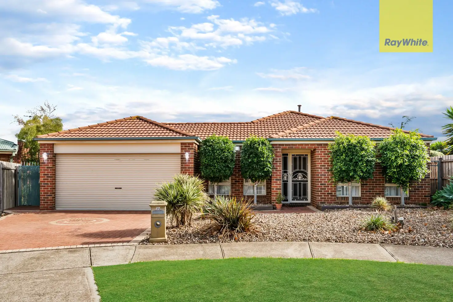 Main view of Homely house listing, 35 Perceval Crescent, Taylors Lakes VIC 3038