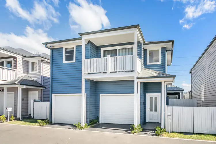 6 Woollamia Lane, Tullimbar NSW 2527