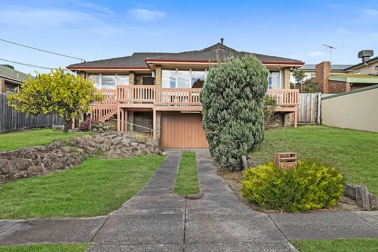 8 Loretta Avenue, Wheelers Hill VIC 3150