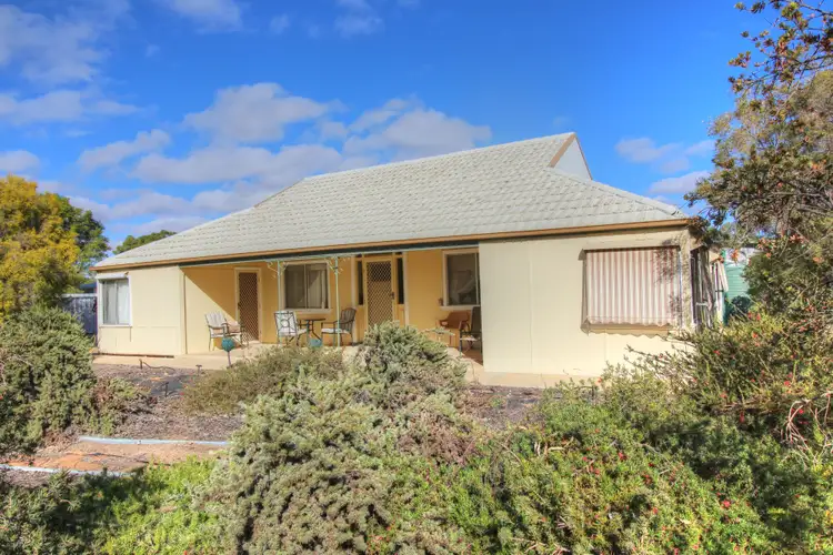 Second view of Homely house listing, 31 Murray Avenue, Renmark SA 5341