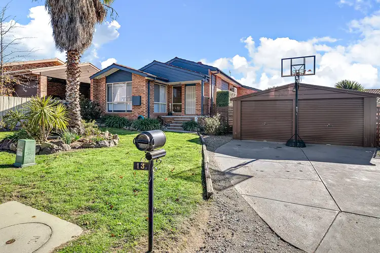 13 O'Hara Close, Gordon ACT 2906