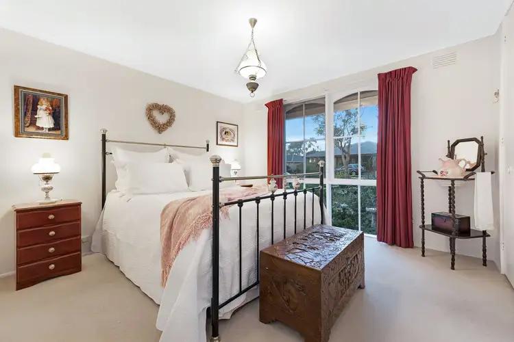 Sixth view of Homely house listing, 8 Jalna Close, Mulgrave VIC 3170