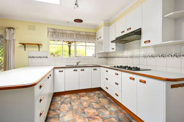 Fifth view of Homely house listing, 11 Johns Crescent, Mount Evelyn VIC 3796