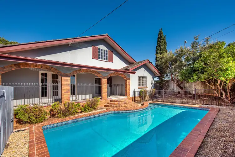Main view of Homely house listing, 42 Lorinya Street, Mansfield QLD 4122