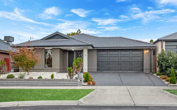 30 Tuross Crescent, South Morang VIC 3752