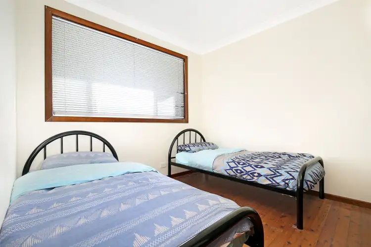 Sixth view of Homely block of units listing, 1 Melinda Grove, Lake Heights NSW 2502