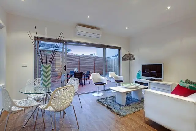 Fifth view of Homely unit listing, 4/134 McMahon Road, Reservoir VIC 3073