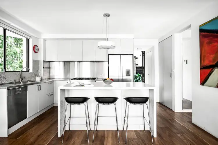Third view of Homely apartment listing, 2/8-10 Ocean Avenue, Double Bay NSW 2028