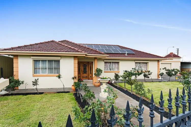 3 Tapleys Hill Road, Queenstown SA 5014