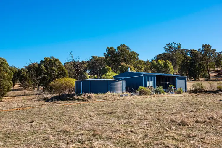 232 Wisteria Way, Chittering WA 6084