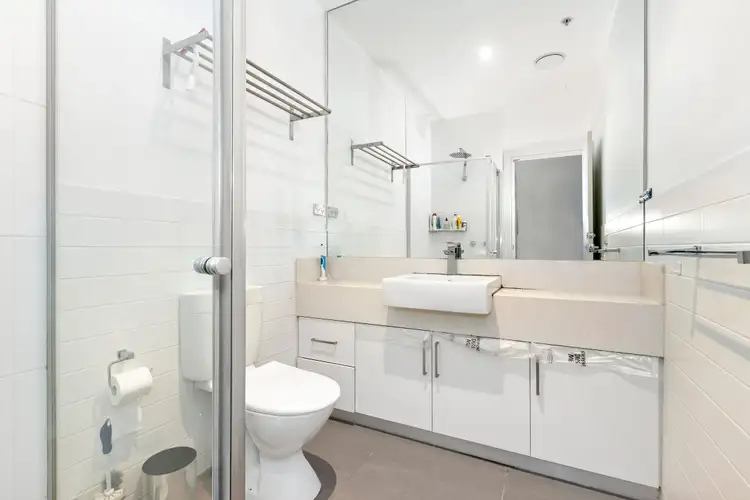 Fifth view of Homely apartment listing, 10/45 Railway Avenue, Oakleigh VIC 3166