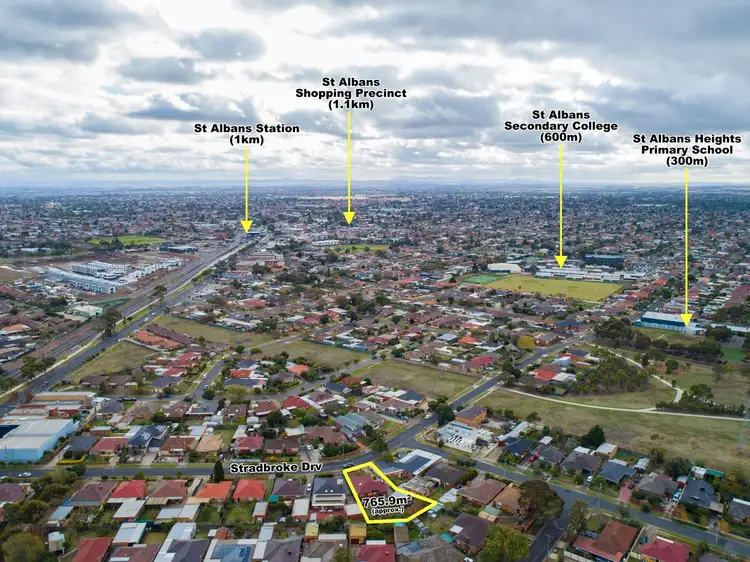 Fifth view of Homely house listing, 22 Stradbroke Drive, St Albans VIC 3021